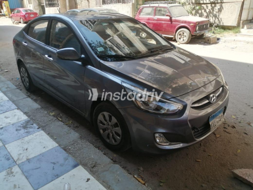 Hyundai Accent RB 2016 Gray Automatic Used for Sale in Greater Cairo ( Cairo + Giza) - 8