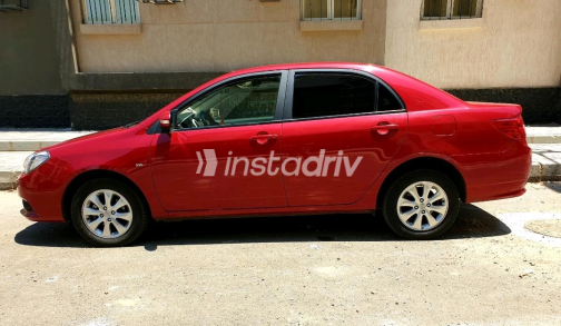 بى واى دى‬ F3 2025 أحمر أوتوماتيك مستعملة للبيع في القاهرة الكبرى ( القاهرة - الجيزة) - 8