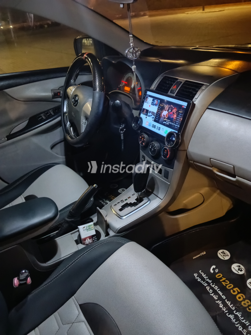 Toyota Corolla 2013 Black Automatic Used for Sale in Greater Cairo ( Cairo + Giza) - 8