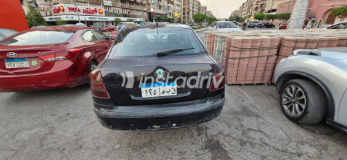 سكودا اوكتافيا A5 2009 أسود يدوي مستعملة للبيع في القاهرة الكبرى ( القاهرة - الجيزة) - 8