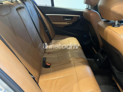BMW 318 2016 Silver Automatic Used for Sale in Cairo - 4