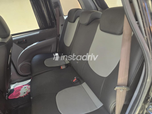 Hyundai Matrix 2006 Black Automatic Used for Sale in Heliopolis - 7
