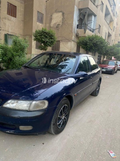 Opel Vectra 1997 Dark Blue Automatic Used for Sale in Giza - 5