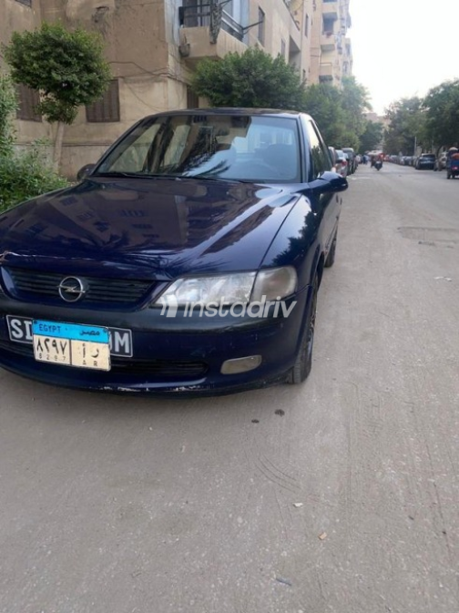 Opel Vectra 1997 Dark Blue Automatic Used for Sale in Giza - 9