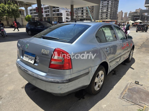Skoda Octavia 2007 Silver Automatic Used for Sale in Heliopolis - 6