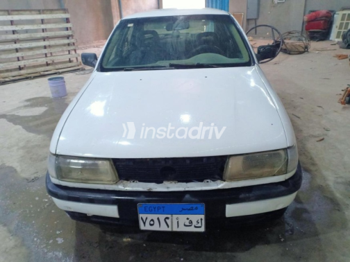 Opel Vectra 1994 White Automatic Used for Sale in Cairo - 1