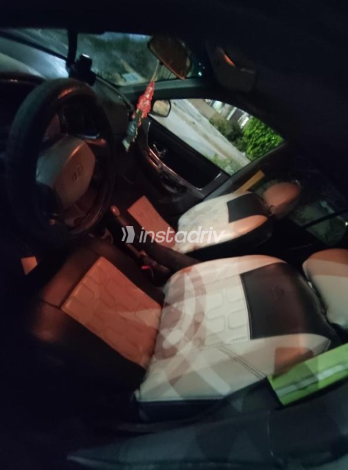 Hyundai Verna 2015 Dark Gray Automatic Used for Sale in 10th of Ramadan - 8