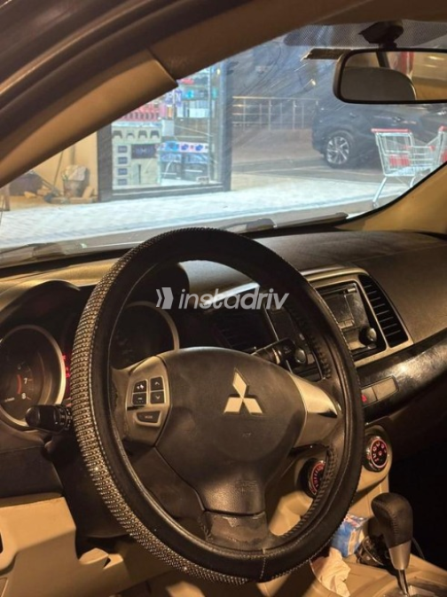 Mitsubishi Lancer 2016 White Automatic Used for Sale in Greater Cairo ( Cairo + Giza) - 4