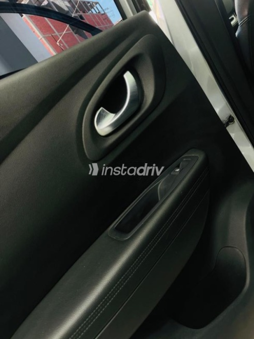 Renault Kadjar 2021 Silver Automatic Used for Sale in Cairo - 6
