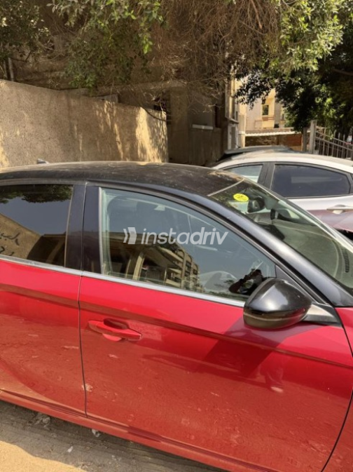 Opel Corsa 2022 White Automatic Used for Sale in Greater Cairo ( Cairo + Giza) - 4