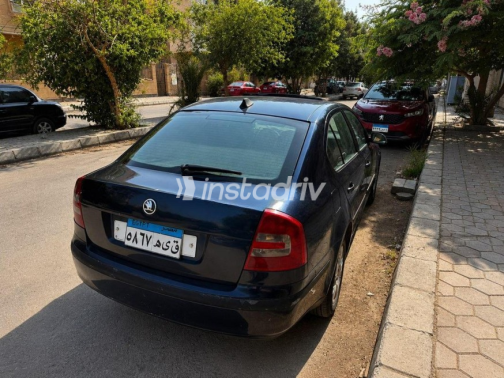سكودا اوكتافيا A5 2006 أزرق أوتوماتيك مستعملة للبيع في العبور - 6