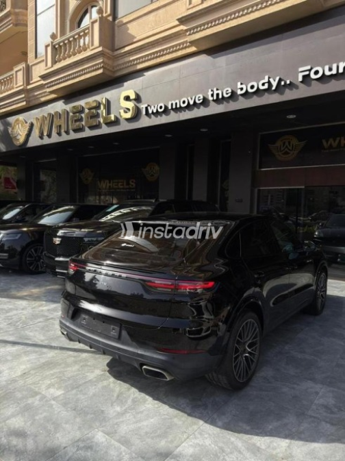 Porsche Cayenne 2020 Black Automatic Used for Sale in Cairo - 2
