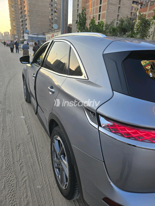 دى اس DS7 2021 فضي أوتوماتيك مستعملة للبيع في القاهرة الكبرى ( القاهرة - الجيزة) - 2