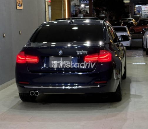 BMW 320 2019 Dark Blue Automatic Used for Sale in Damietta - 2
