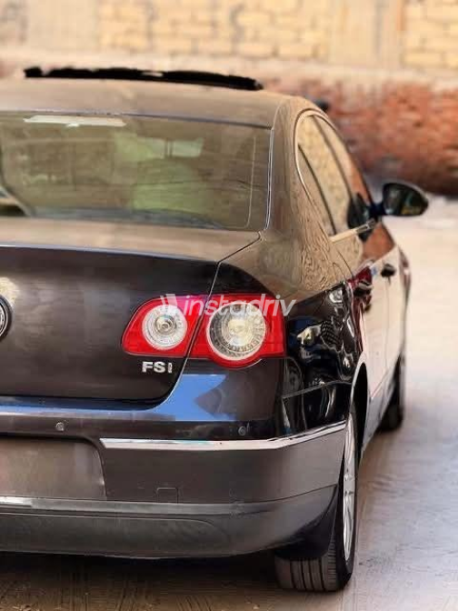 فولكس فاغن باسات 2009 موكا أوتوماتيك مستعملة للبيع في الإسكندرية - 3