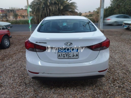 Hyundai Elantra MD 2016 White Automatic Used for Sale in 6 October - 3