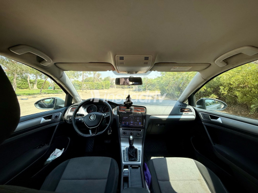 Volkswagen Golf 7 2014 Black Automatic Used for Sale in Greater Cairo ( Cairo + Giza) - 4