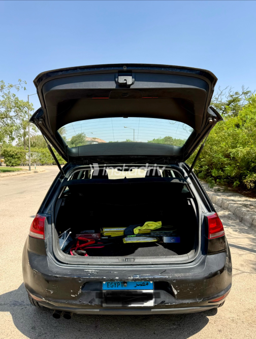 Volkswagen Golf 7 2014 Black Automatic Used for Sale in Greater Cairo ( Cairo + Giza) - 8