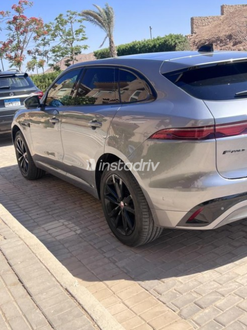 Jaguar F-Pace 2021 White Automatic Used for Sale in Greater Cairo ( Cairo + Giza) - 3