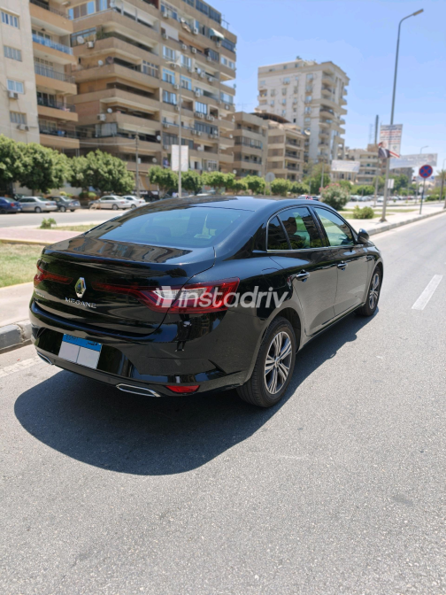رينو ميجان 2022 أسود أوتوماتيك مستعملة للبيع في القاهرة الكبرى ( القاهرة - الجيزة) - 6