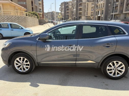 رينو كادجار 2019 أبيض أوتوماتيك مستعملة للبيع في القاهرة الكبرى ( القاهرة - الجيزة) - 2