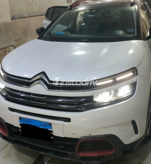 Citroën C5 Aircross 2021 White Automatic Used for Sale in Greater Cairo ( Cairo + Giza) - 1