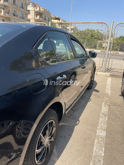 سكودا اوكتافيا A7 2015 أسود أوتوماتيك مستعملة للبيع في القاهرة الكبرى ( القاهرة - الجيزة) - 5