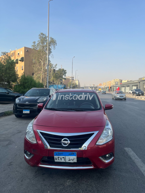 نيسان صنى 2021 أحمر أوتوماتيك مستعملة للبيع في القاهرة الكبرى ( القاهرة - الجيزة) - 3