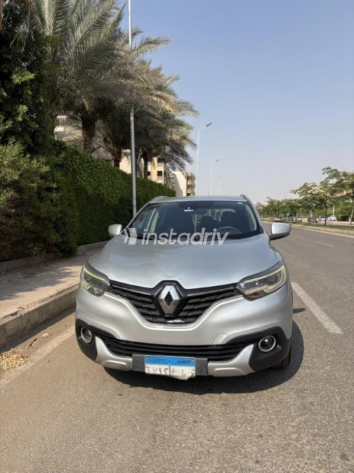 رينو كادجار 2019 فضي أوتوماتيك مستعملة للبيع في العاشر من رمضان - 2