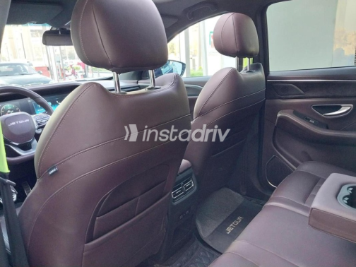 Jetour X90 2024 Dark Blue Automatic Used for Sale in Maadi - 10