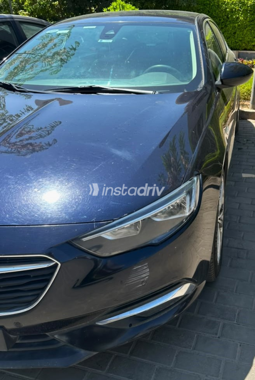 اوبل أنسيجنيا 2019 أبيض أوتوماتيك مستعملة للبيع في القاهرة الكبرى ( القاهرة - الجيزة) - 3