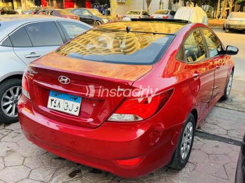 Hyundai Accent RB 2016 Red Automatic Used for Sale in Nasr city - 5