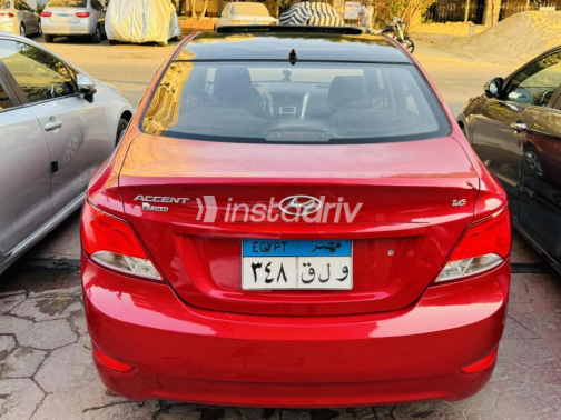 Hyundai Accent RB 2016 Red Automatic Used for Sale in Nasr city - 6