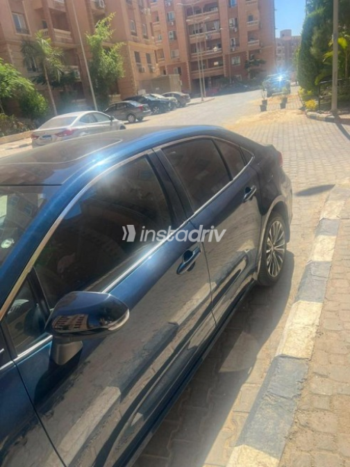 Toyota Corolla 2025 Dark Blue Automatic Used for Sale in Cairo - 2