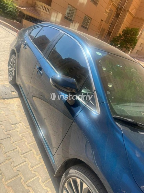 Toyota Corolla 2025 Dark Blue Automatic Used for Sale in Cairo - 3