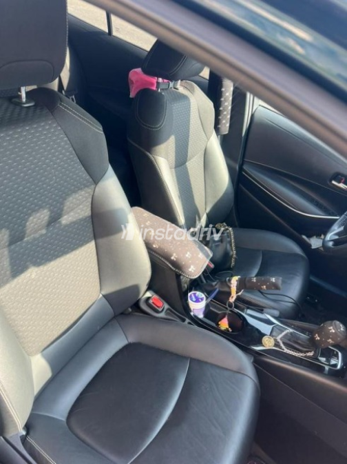 Toyota Corolla 2025 Dark Blue Automatic Used for Sale in Cairo - 7