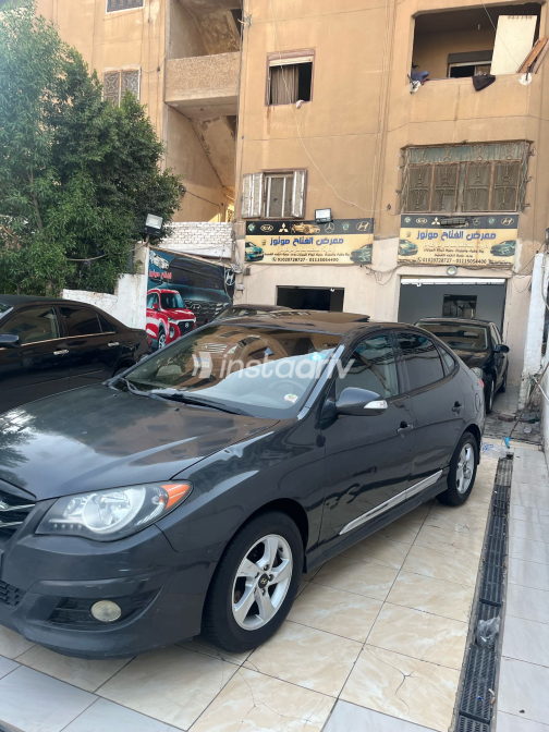 Hyundai Elantra HD 2017 Dark Gray Automatic Used for Sale in Greater Cairo ( Cairo + Giza) - 1
