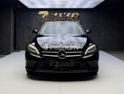 مرسيدس C 200 2019 أسود أوتوماتيك مستعملة للبيع في القاهرة - 1