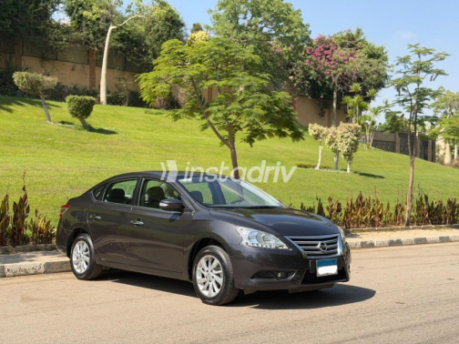 Nissan Sentra 2023 Gray Automatic Used for Sale in Nasr city - 1
