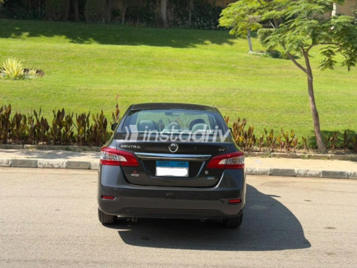 Nissan Sentra 2023 Gray Automatic Used for Sale in Nasr city - 5