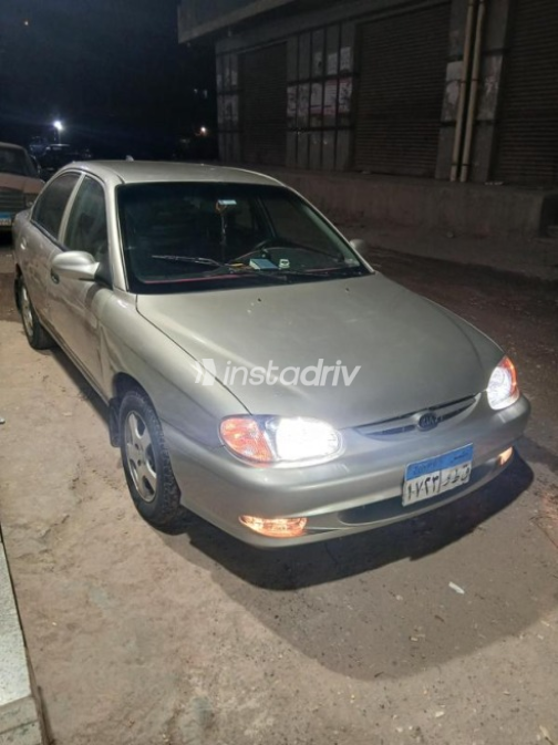 Kia Sephia 2000 Gold Automatic Used for Sale in Shubra al-Khaimah - 1