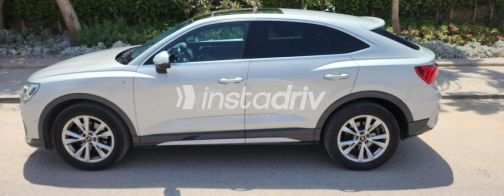 Audi Q3 2021 White Automatic Used for Sale in Greater Cairo ( Cairo + Giza) - 3