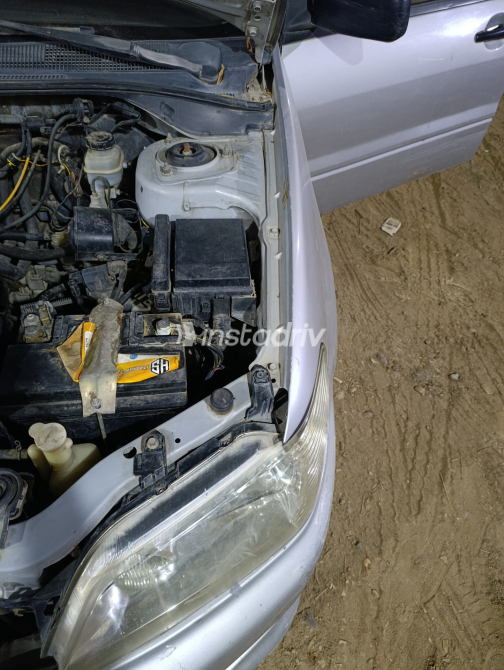 Mitsubishi Lancer 2001 Silver Manual Used for Sale in Greater Cairo ( Cairo + Giza) - 8