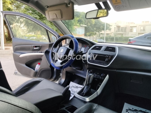 سوزوكى Sx 4 2016 فضي أوتوماتيك مستعملة للبيع في القاهرة - 7