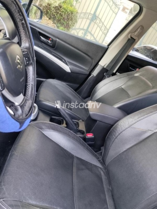 سوزوكى Sx 4 2016 فضي أوتوماتيك مستعملة للبيع في القاهرة - 10