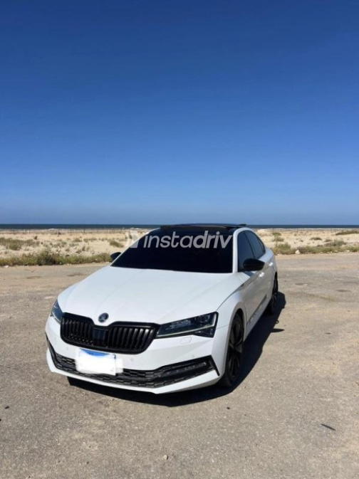 Skoda Superb 2021 White Automatic Used for Sale in Greater Cairo ( Cairo + Giza) - 1