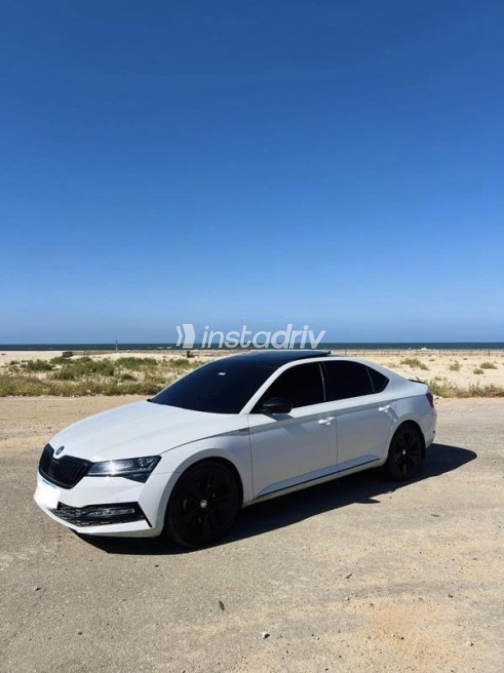 Skoda Superb 2021 White Automatic Used for Sale in Greater Cairo ( Cairo + Giza) - 3