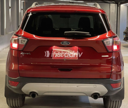 Ford Kuga 2017 Red Automatic Used for Sale in Cairo - 3