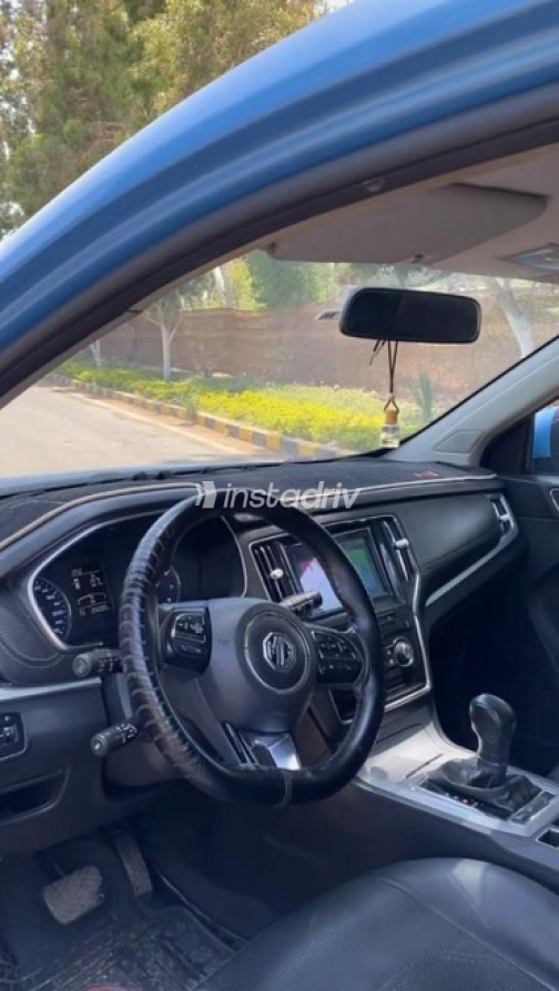 MG Rx5 2021 White Automatic Used for Sale in Greater Cairo ( Cairo + Giza) - 4