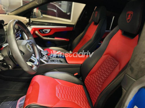 Lamborghini Urus 2019 Dark Blue Automatic Used for Sale in Cairo - 6